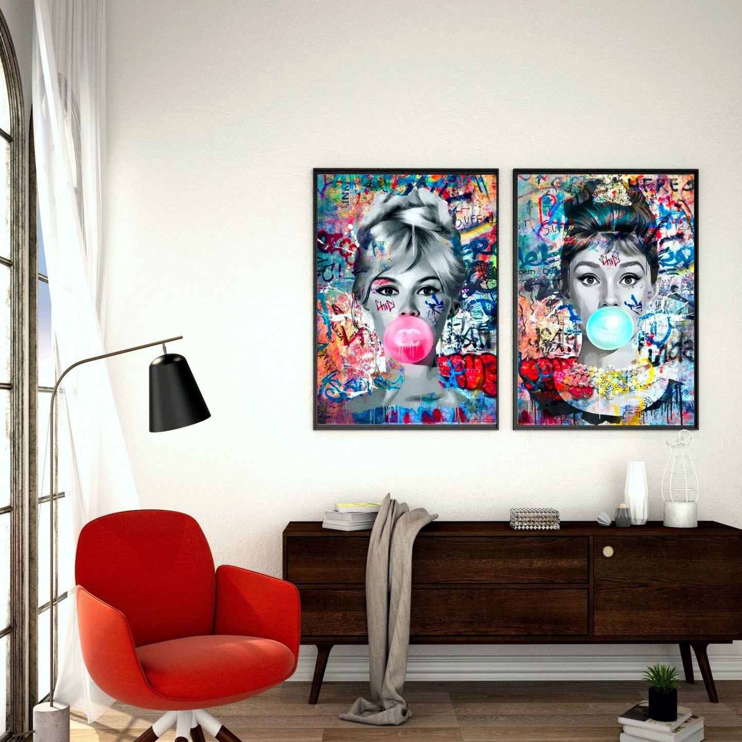 Brigitte Bardot & Audrey Hepburn Set of 2 Bubble Gum