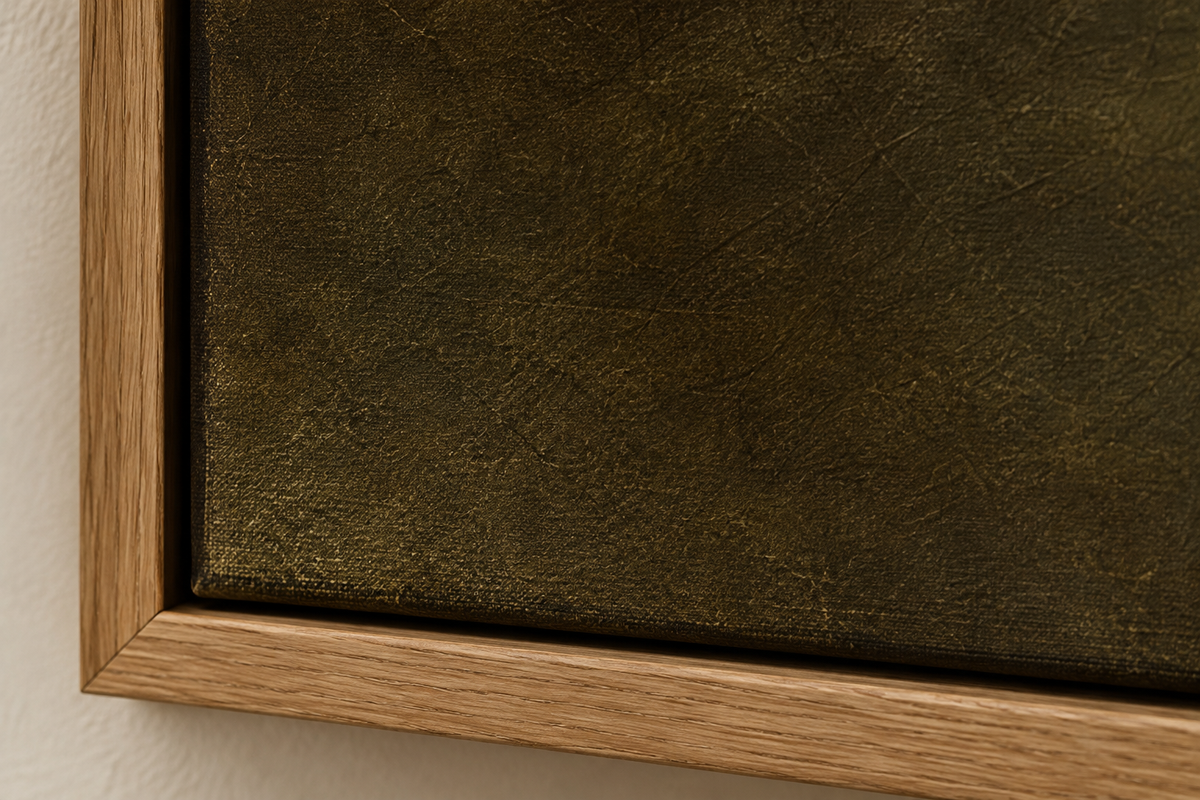 Gilded Wings: Float frame detail